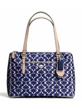 Coach Navy and Cream Signature Pattern Tote